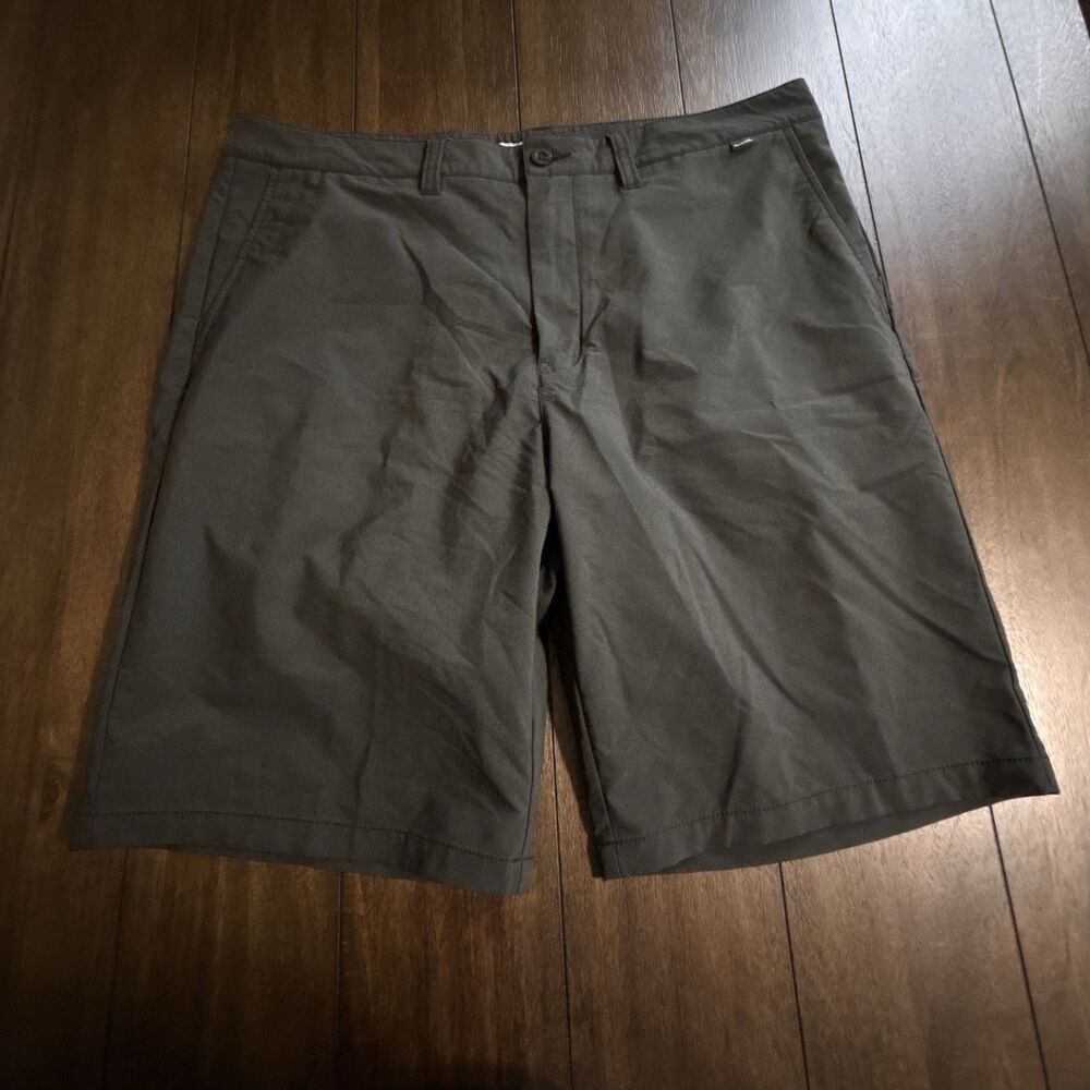 Travis Mathew Golf Chino Shorts Mens 38 Black High Rise Zip Fly